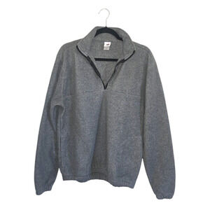 Badger
Unisex v-neck long sleeves sweater 
Small
Zipper broke 
Made in Banglades
